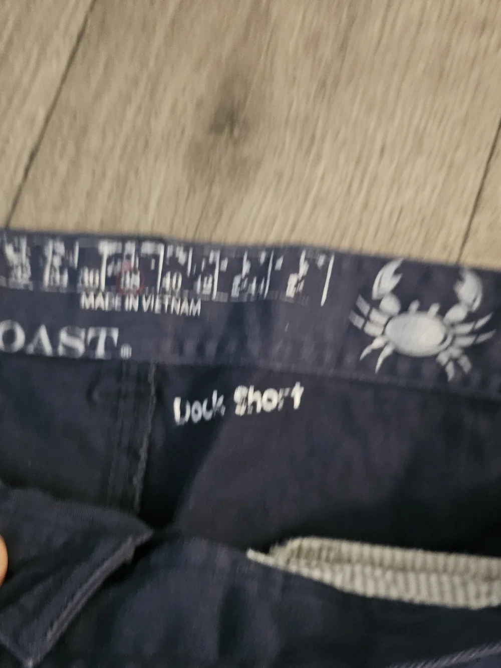 Coast Dock Shorts Size 38 {Bx22}